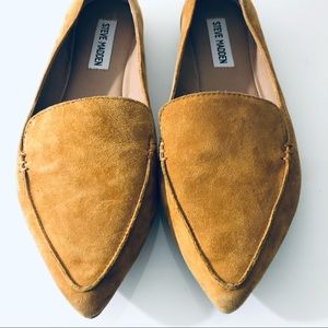 STEVE MADDEN FEATHER FLATS SHOES.SIZE 7.5